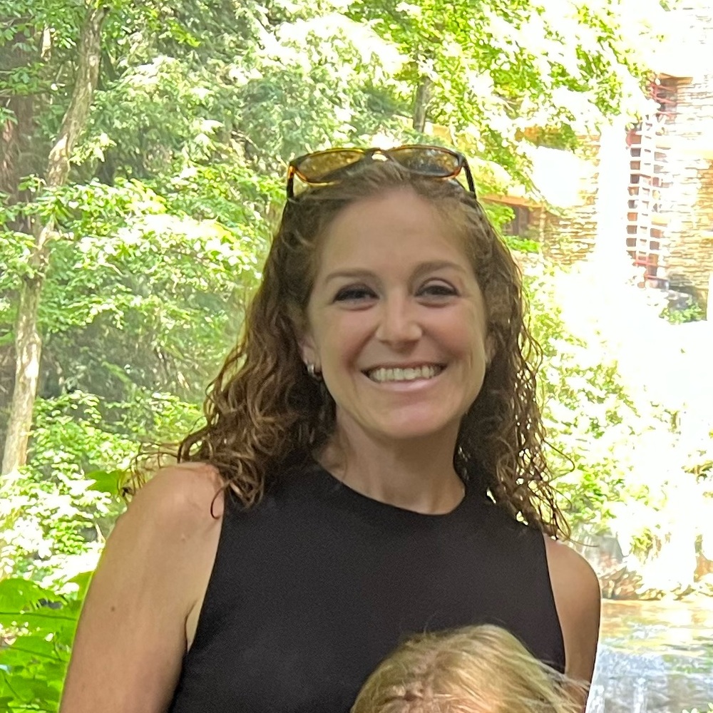 Meet your Posher, Stacy